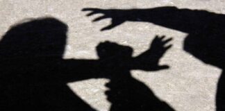 Reținut de polițiștii hușeni după ce a încălcat a patra oară ordinul de protecția și și-a agresat soția pe stradă