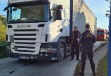 20.000 de euro, nedeclaraţi și ascunşi, descoperiţi la controlul de frontieră