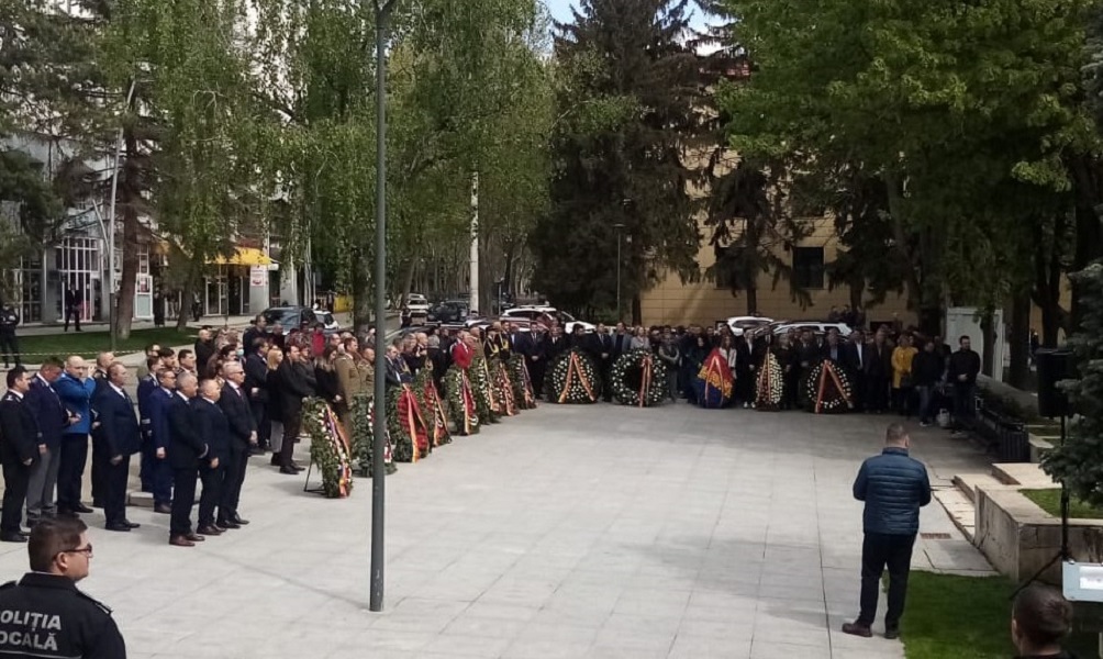 10 mai