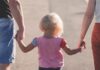 Ce trebuie să știe părinții vasluieni: Drepturile la concediu parental pe care le au tații angajați