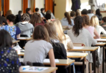 671 de candidați înscriși susțin proba scrisă din cadrul examenului național de Titularizare 2026