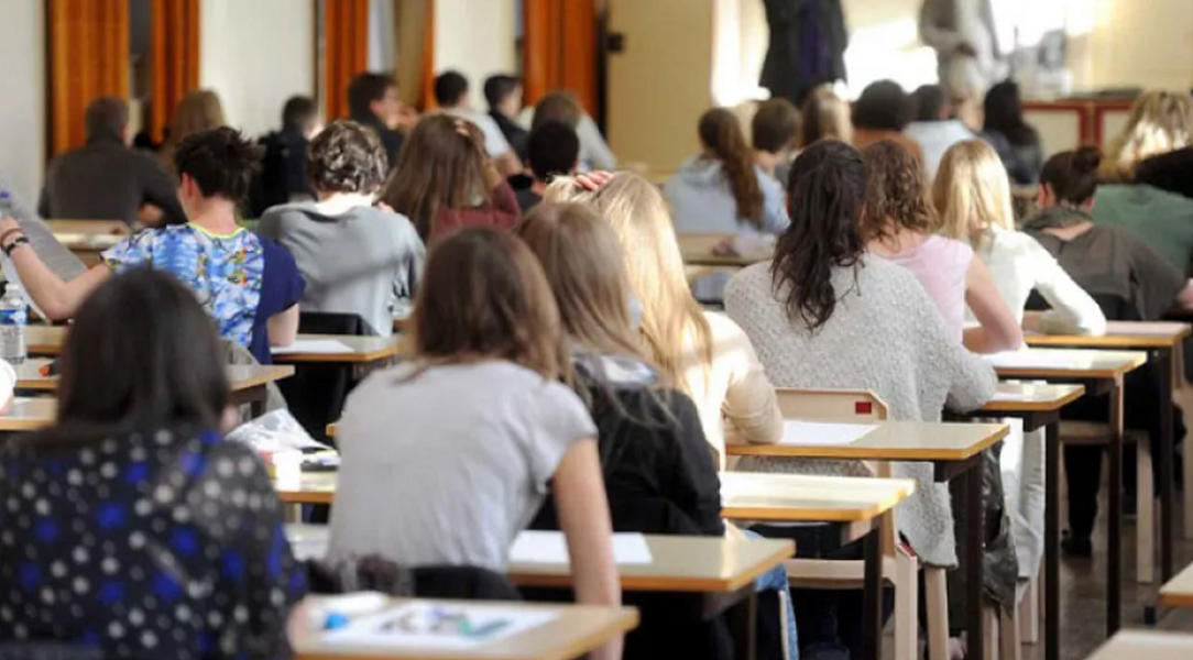 671 de candidați înscriși susțin proba scrisă din cadrul examenului național de Titularizare 2026
