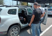 Cercetat penal pentru infracțiuni sexuale, intenționa să părăsească țara. Polițiștii de frontieră din Albița l-au oprit la timp