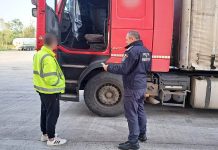 Autocamion cu I.T.P. falsificat, depistat de polițiștii de frontieră hușeni