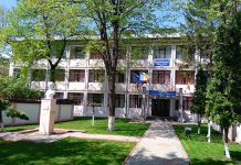 În noul an școlar, elevii Școlii „Mihail Sadoveanu” vor învăța în propriile clase. Cei de la „Elena Cuza”, tot prin vecini