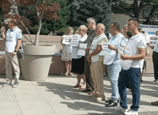Profesorii organizează un nou protest, în mijlocul perioadei de examene naționale