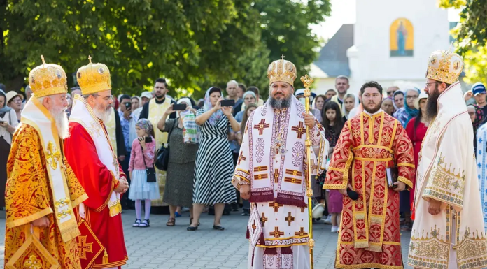 IPS Atanasie, la hramul Catedralei Episcopale din Huși: „Să devenim o prezență vindecătoare, într-o societate care nu face altceva decât să îi judece pe toți”