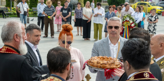 Nomenclaturiștii vasluieni inovează: Manifestările public-private